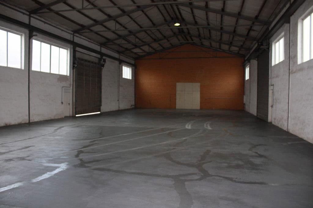 Pronájem nebytového prostoru 580 m², Dieselstr. 13, Arnsberg, Severní Porýní-Vestfálsko Pronájem nebytového prostoru 580 m², Dieselstr. 13, Arnsberg, Severní Porýní-Vestfálsko