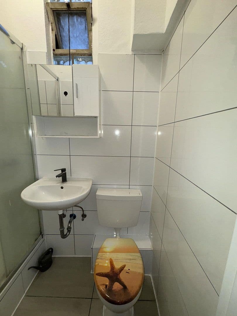 Pronájem bytu 3+1 60 m², Riedfeldstraße 87, Mannheim, Bádensko-Württembersko Pronájem bytu 3+1 60 m², Riedfeldstraße 87, Mannheim, Bádensko-Württembersko