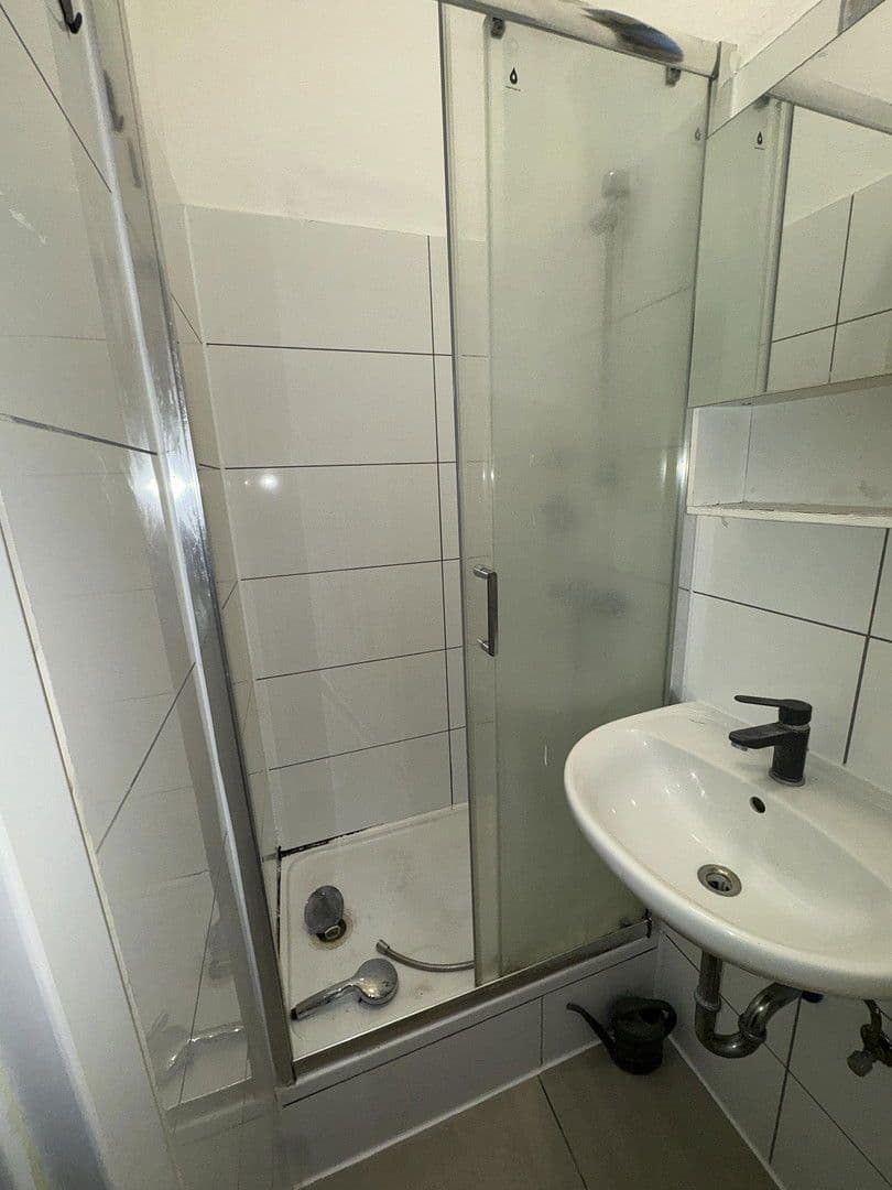 Pronájem bytu 3+1 60 m², Riedfeldstraße 87, Mannheim, Bádensko-Württembersko Pronájem bytu 3+1 60 m², Riedfeldstraße 87, Mannheim, Bádensko-Württembersko