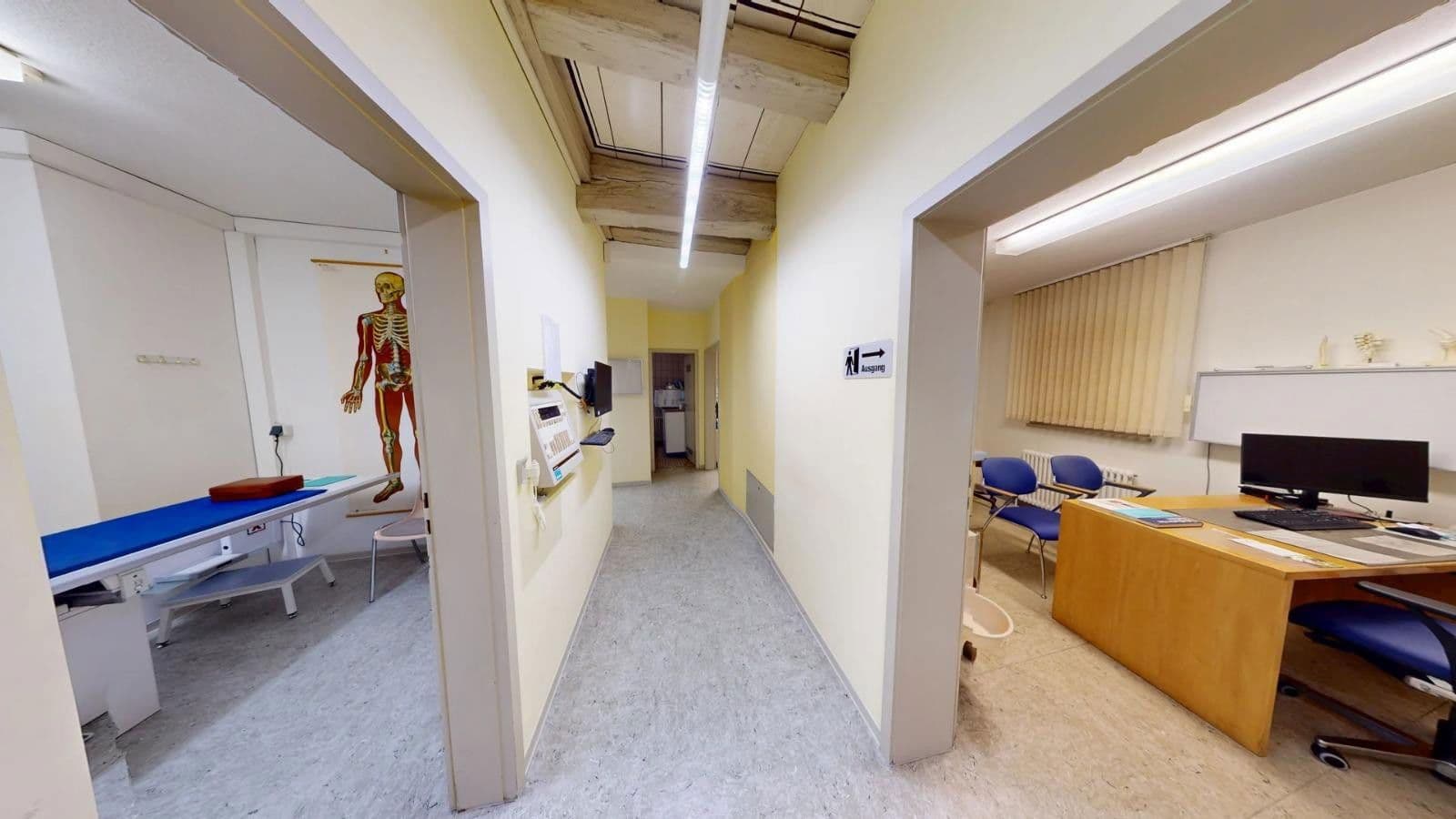 Pronájem kanceláře 160 m², Oberstenfeld, Bádensko-Württembersko Pronájem kanceláře 160 m², Oberstenfeld, Bádensko-Württembersko