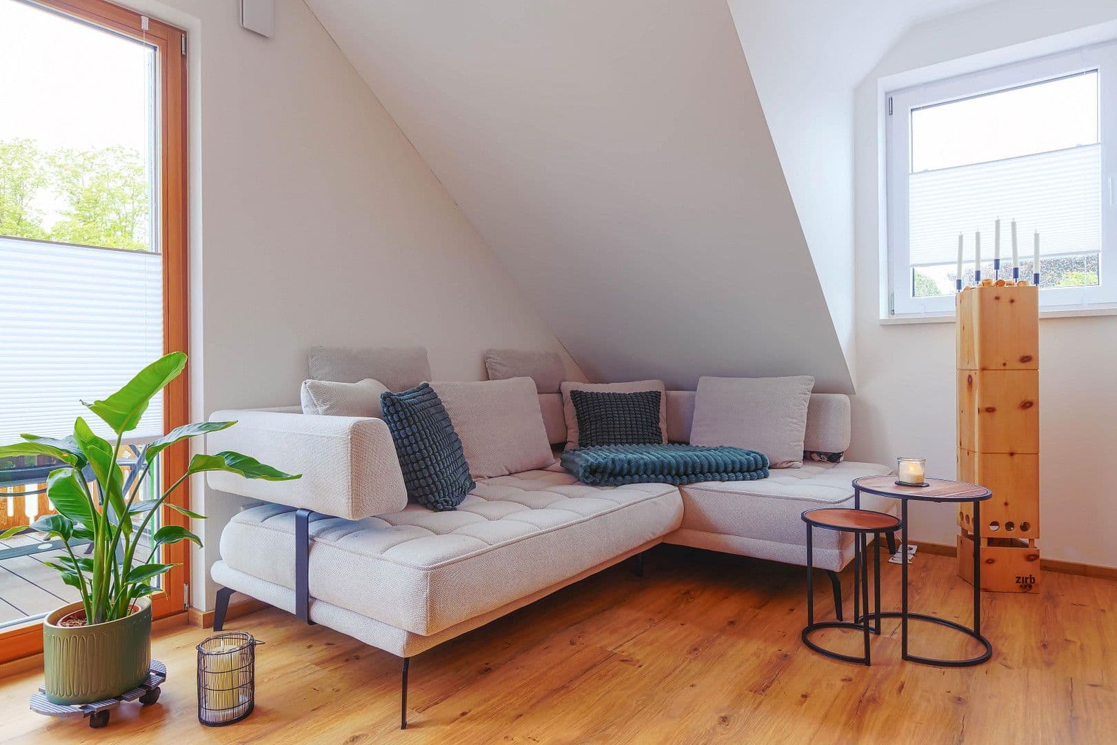 Pronájem bytu 3+1 81 m², St.-Moritz-Str. 2, Buchloe, Bavorsko Pronájem bytu 3+1 81 m², St.-Moritz-Str. 2, Buchloe, Bavorsko