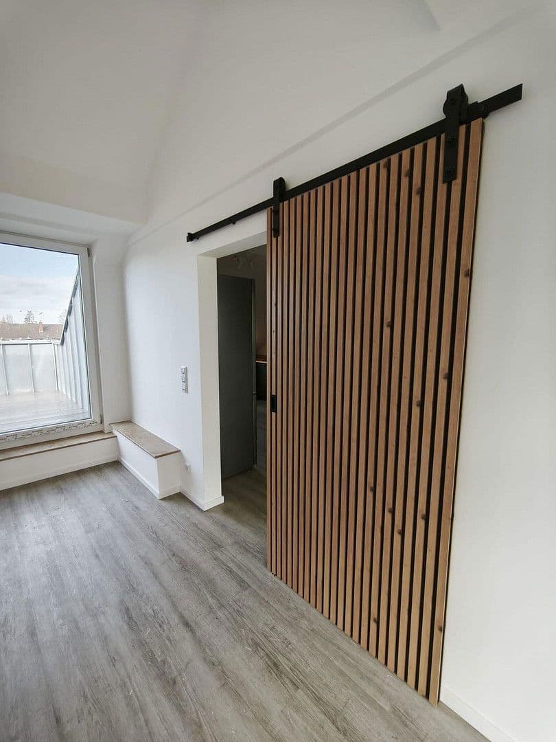 Pronájem bytu 2+1 55 m², Alemannenstraße 40, Neuss, Severní Porýní-Vestfálsko Pronájem bytu 2+1 55 m², Alemannenstraße 40, Neuss, Severní Porýní-Vestfálsko