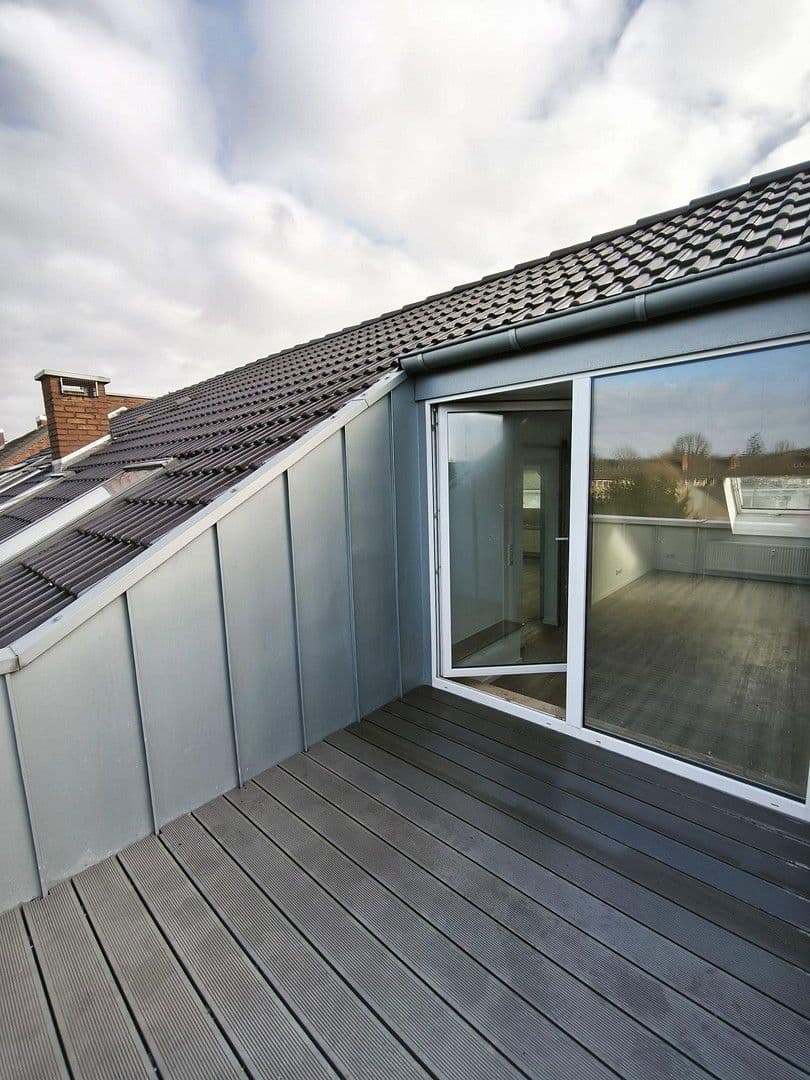 Pronájem bytu 2+1 55 m², Alemannenstraße 40, Neuss, Severní Porýní-Vestfálsko Pronájem bytu 2+1 55 m², Alemannenstraße 40, Neuss, Severní Porýní-Vestfálsko