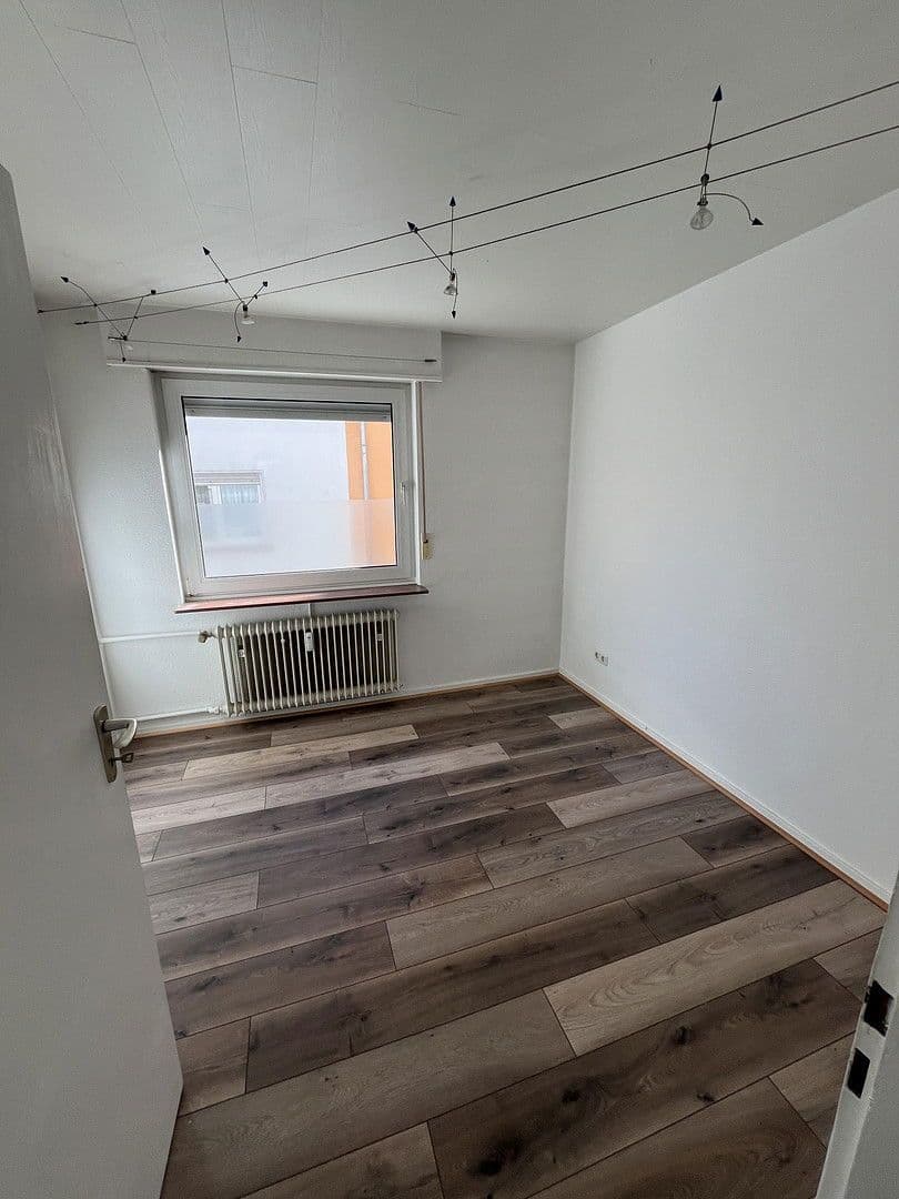 Pronájem bytu 3+1 56 m², Schützenstraße, Kaiserslautern, Porýní-Falc Pronájem bytu 3+1 56 m², Schützenstraße, Kaiserslautern, Porýní-Falc