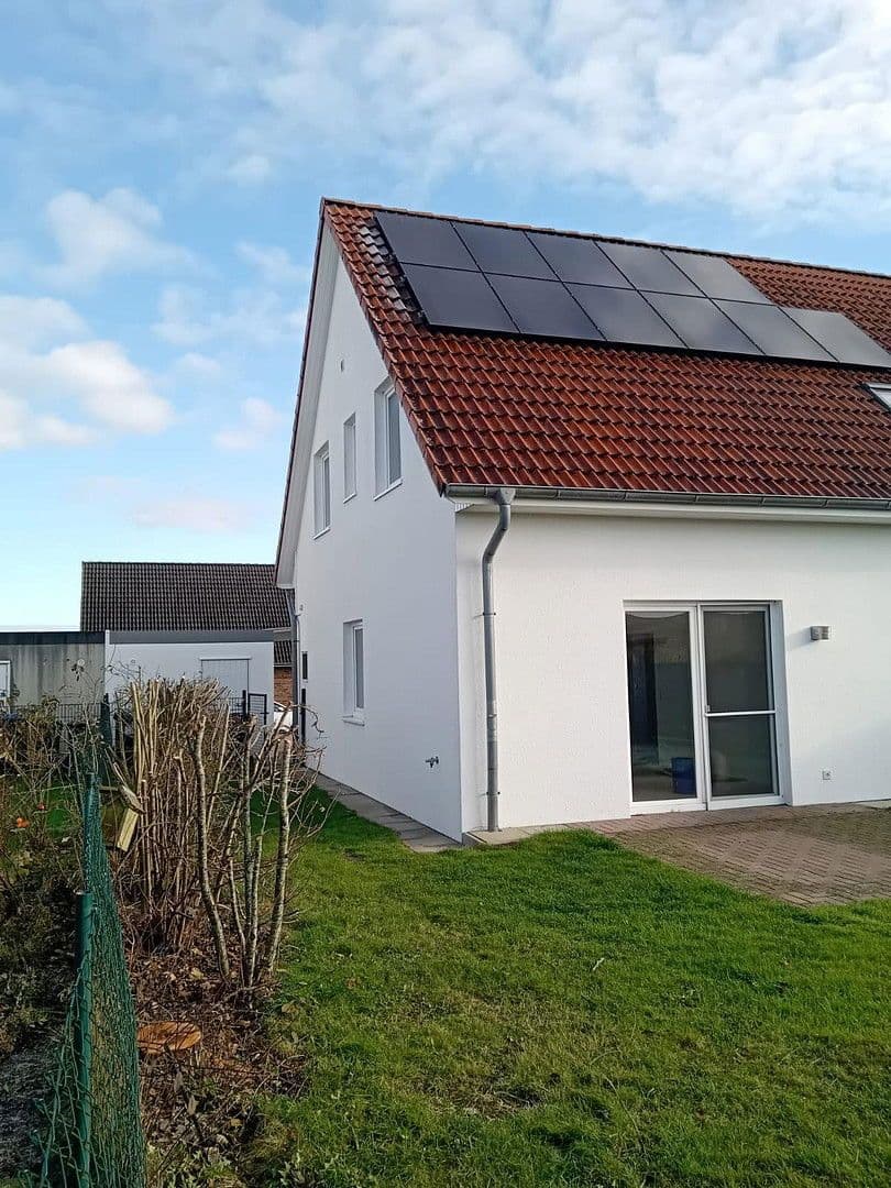 Pronájem domu 101 m², pozemek 500 m², Fichtenweg 35, Bad Fallingbostel, Dolní Sasko Pronájem domu 101 m², pozemek 500 m², Fichtenweg 35, Bad Fallingbostel, Dolní Sasko