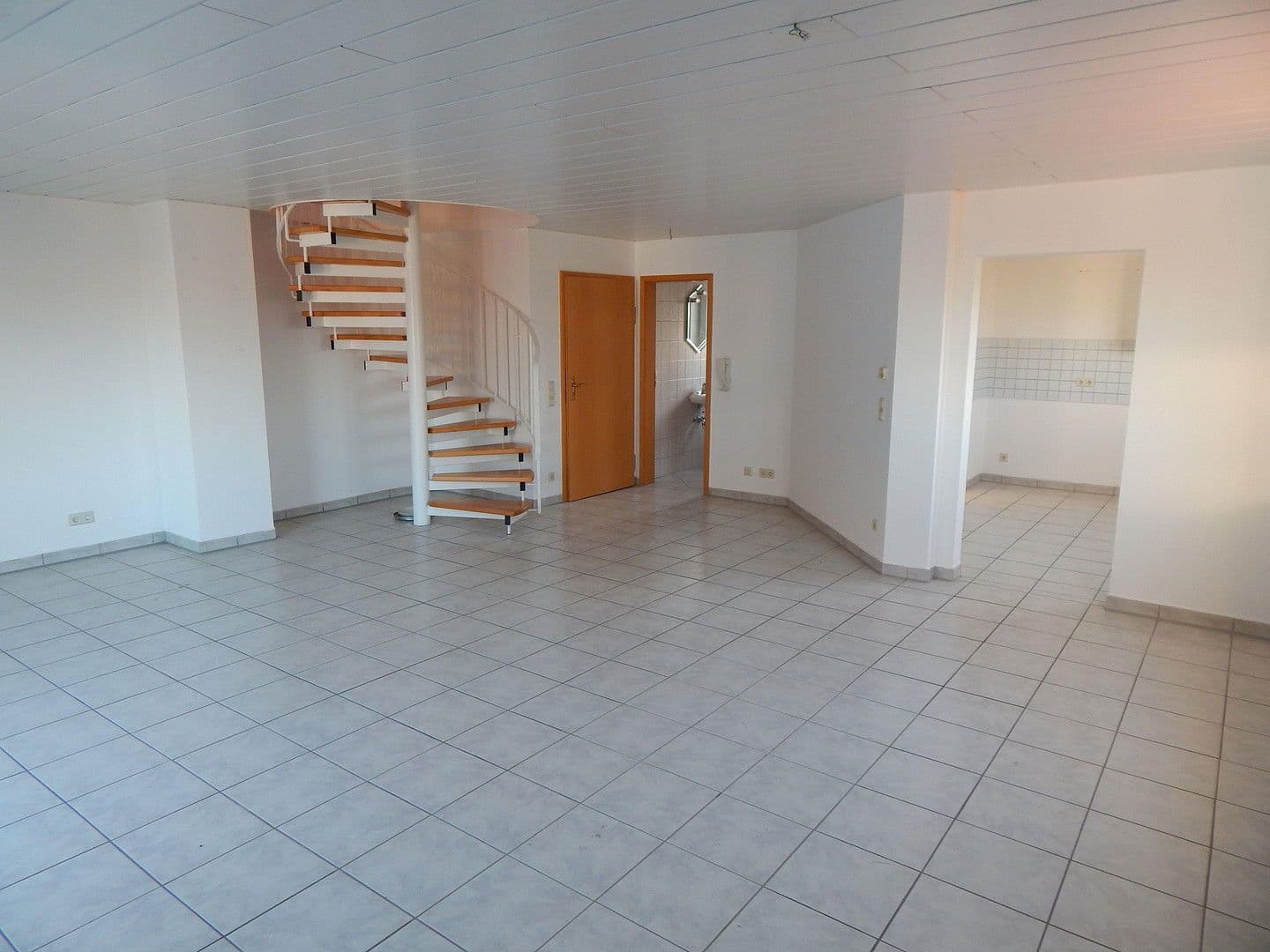 Prodej bytu 3+kk 97 m², Sudetenstraße 7, Forst, Bádensko-Württembersko Prodej bytu 3+kk 97 m², Sudetenstraße 7, Forst, Bádensko-Württembersko