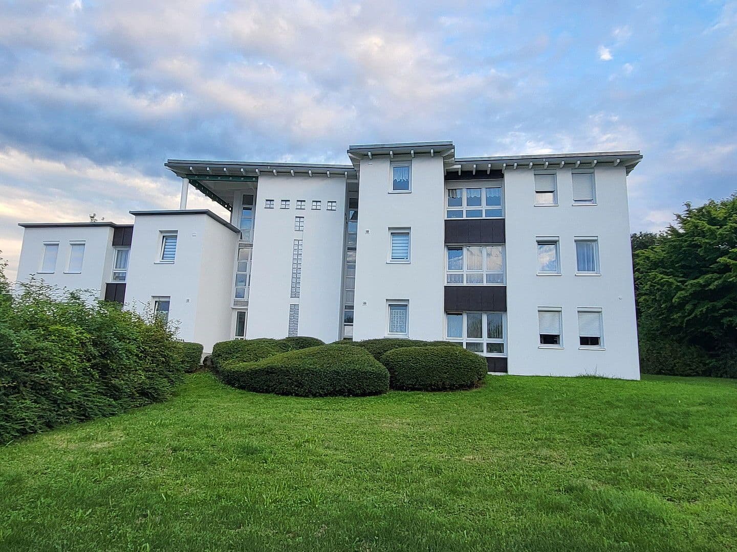 Pronájem bytu 2+1 48 m², Elsa-Brändström-Straße 40, Reutlingen, Bádensko-Württembersko Pronájem bytu 2+1 48 m², Elsa-Brändström-Straße 40, Reutlingen, Bádensko-Württembersko