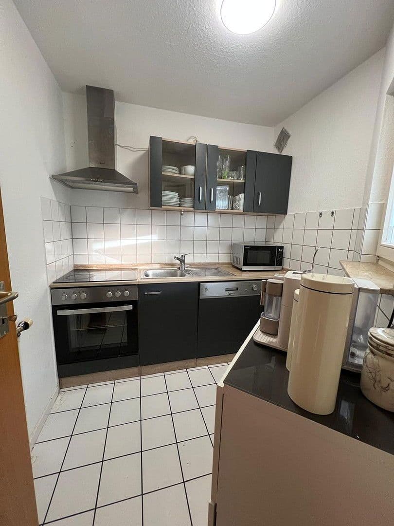 Pronájem bytu 2+1 48 m², Elsa-Brändström-Straße 40, Reutlingen, Bádensko-Württembersko Pronájem bytu 2+1 48 m², Elsa-Brändström-Straße 40, Reutlingen, Bádensko-Württembersko