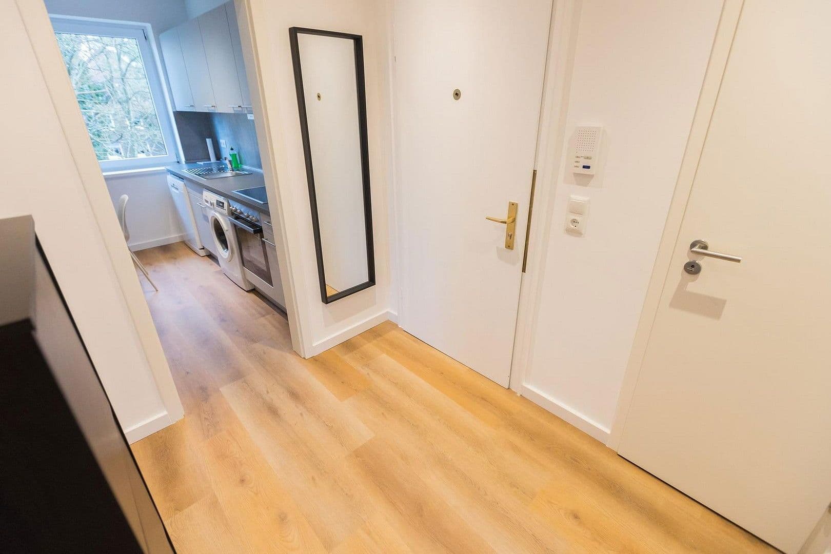 Pronájem bytu 3+1 68 m², Maybachstraße 65, Hamburg, Hamburg Pronájem bytu 3+1 68 m², Maybachstraße 65, Hamburg, Hamburg