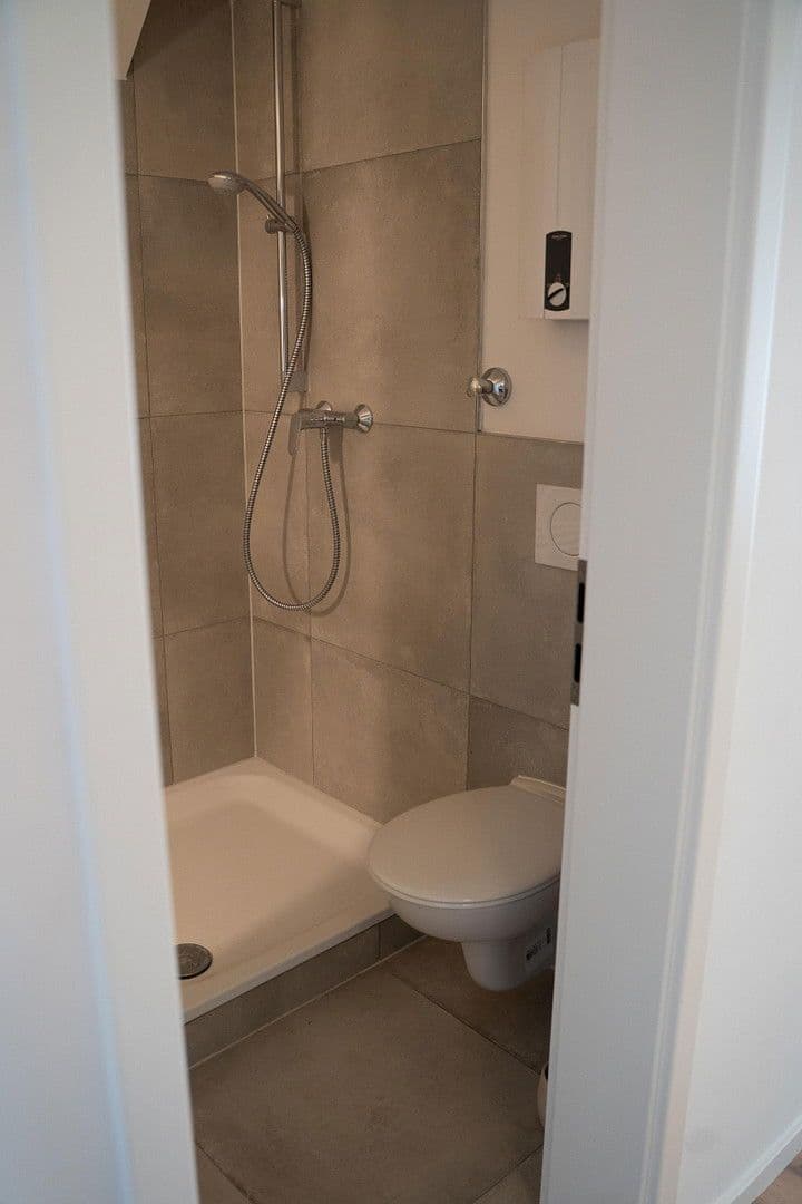 Pronájem bytu 2+1 59 m², Von-Werth-Straße 24-26, Köln, Severní Porýní-Vestfálsko Pronájem bytu 2+1 59 m², Von-Werth-Straße 24-26, Köln, Severní Porýní-Vestfálsko