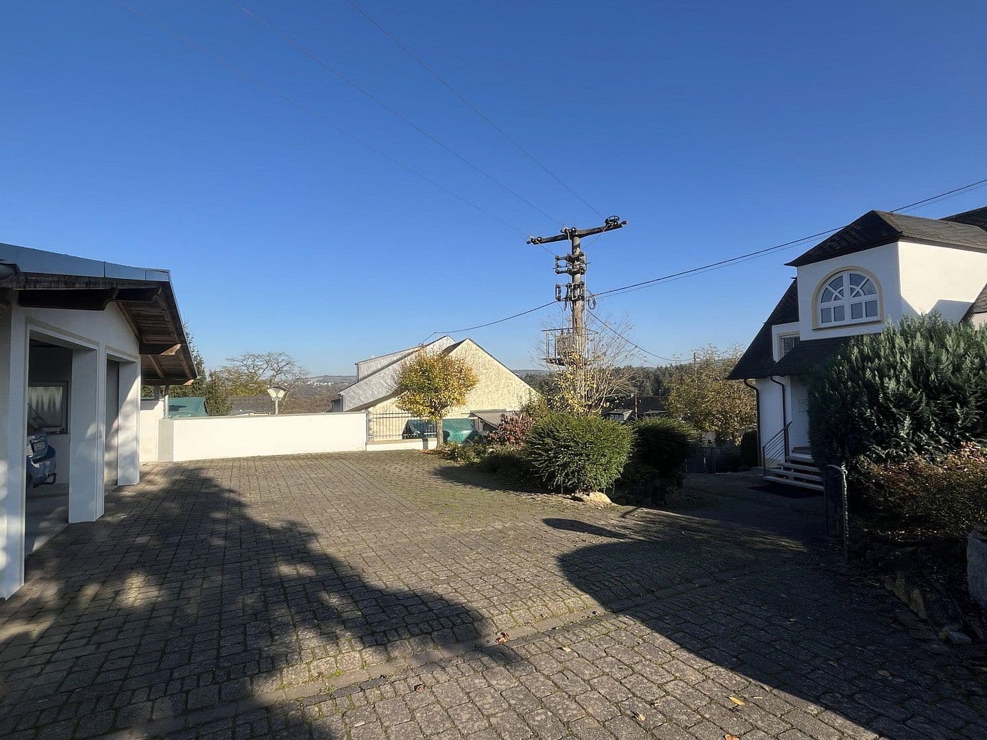 Prodej bytu 5+1 140 m², Trier, Porýní-Falc Prodej bytu 5+1 140 m², Trier, Porýní-Falc