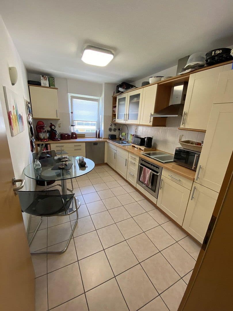 Pronájem bytu 3+1 86 m², Fritz Räcke Str. 17, Hürth, Severní Porýní-Vestfálsko Pronájem bytu 3+1 86 m², Fritz Räcke Str. 17, Hürth, Severní Porýní-Vestfálsko