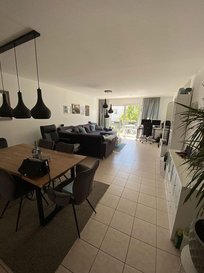 Pronájem bytu 3+1 86 m², Fritz Räcke Str. 17, Hürth, Severní Porýní-Vestfálsko Pronájem bytu 3+1 86 m², Fritz Räcke Str. 17, Hürth, Severní Porýní-Vestfálsko