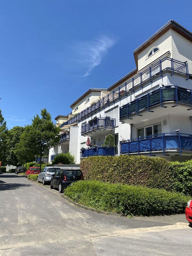 Pronájem bytu 3+1 86 m², Fritz Räcke Str. 17, Hürth, Severní Porýní-Vestfálsko Pronájem bytu 3+1 86 m², Fritz Räcke Str. 17, Hürth, Severní Porýní-Vestfálsko