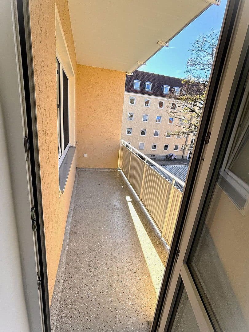 Pronájem bytu 3+1 69 m², Wallenstein. 19a, München, Bavorsko Pronájem bytu 3+1 69 m², Wallenstein. 19a, München, Bavorsko