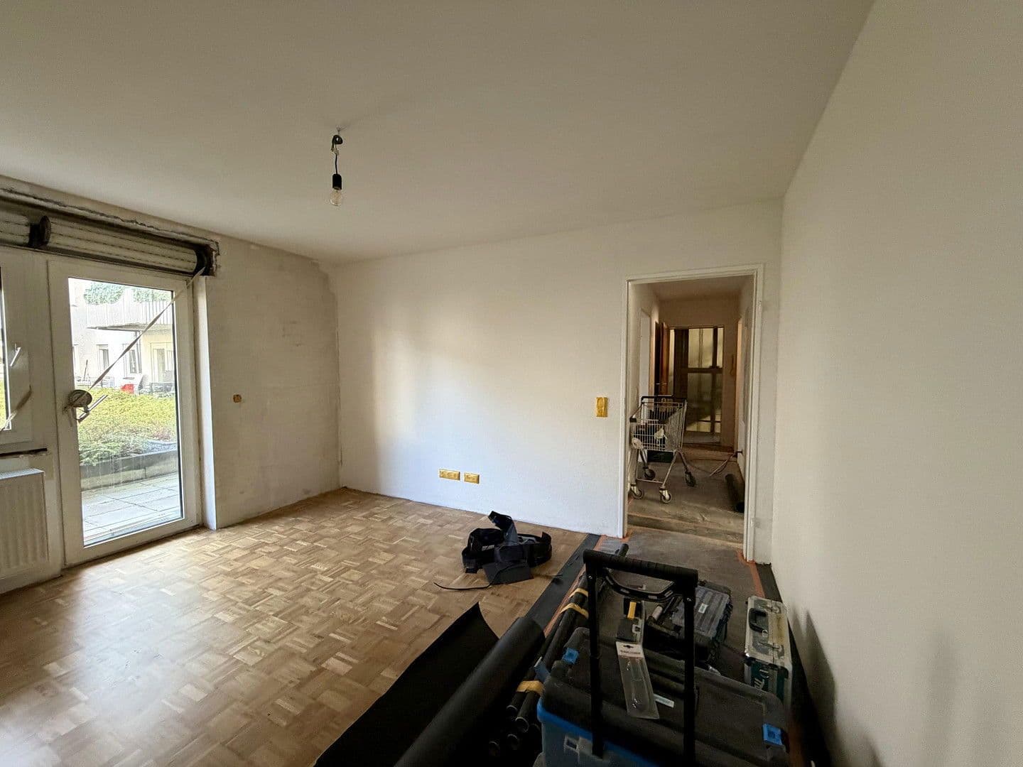Pronájem bytu 3+1 70 m², Hardtstr. 36, Karlsruhe, Bádensko-Württembersko Pronájem bytu 3+1 70 m², Hardtstr. 36, Karlsruhe, Bádensko-Württembersko