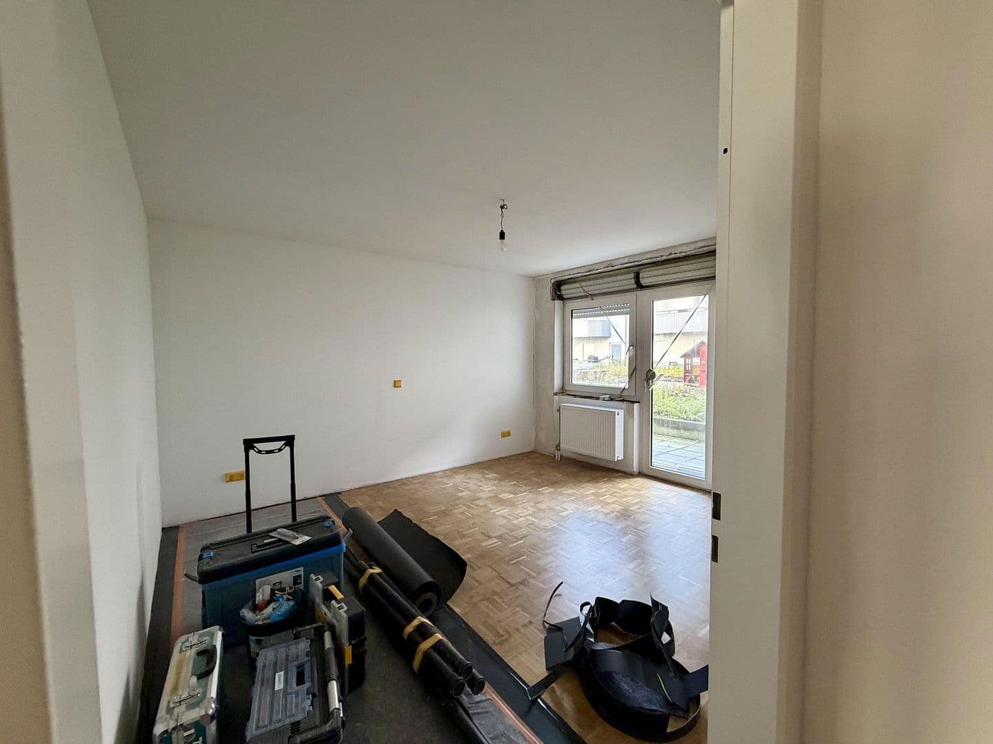 Pronájem bytu 3+1 70 m², Hardtstr. 36, Karlsruhe, Bádensko-Württembersko Pronájem bytu 3+1 70 m², Hardtstr. 36, Karlsruhe, Bádensko-Württembersko