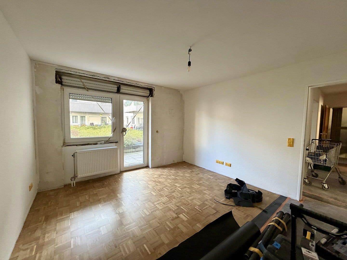 Pronájem bytu 3+1 70 m², Hardtstr. 36, Karlsruhe, Bádensko-Württembersko Pronájem bytu 3+1 70 m², Hardtstr. 36, Karlsruhe, Bádensko-Württembersko
