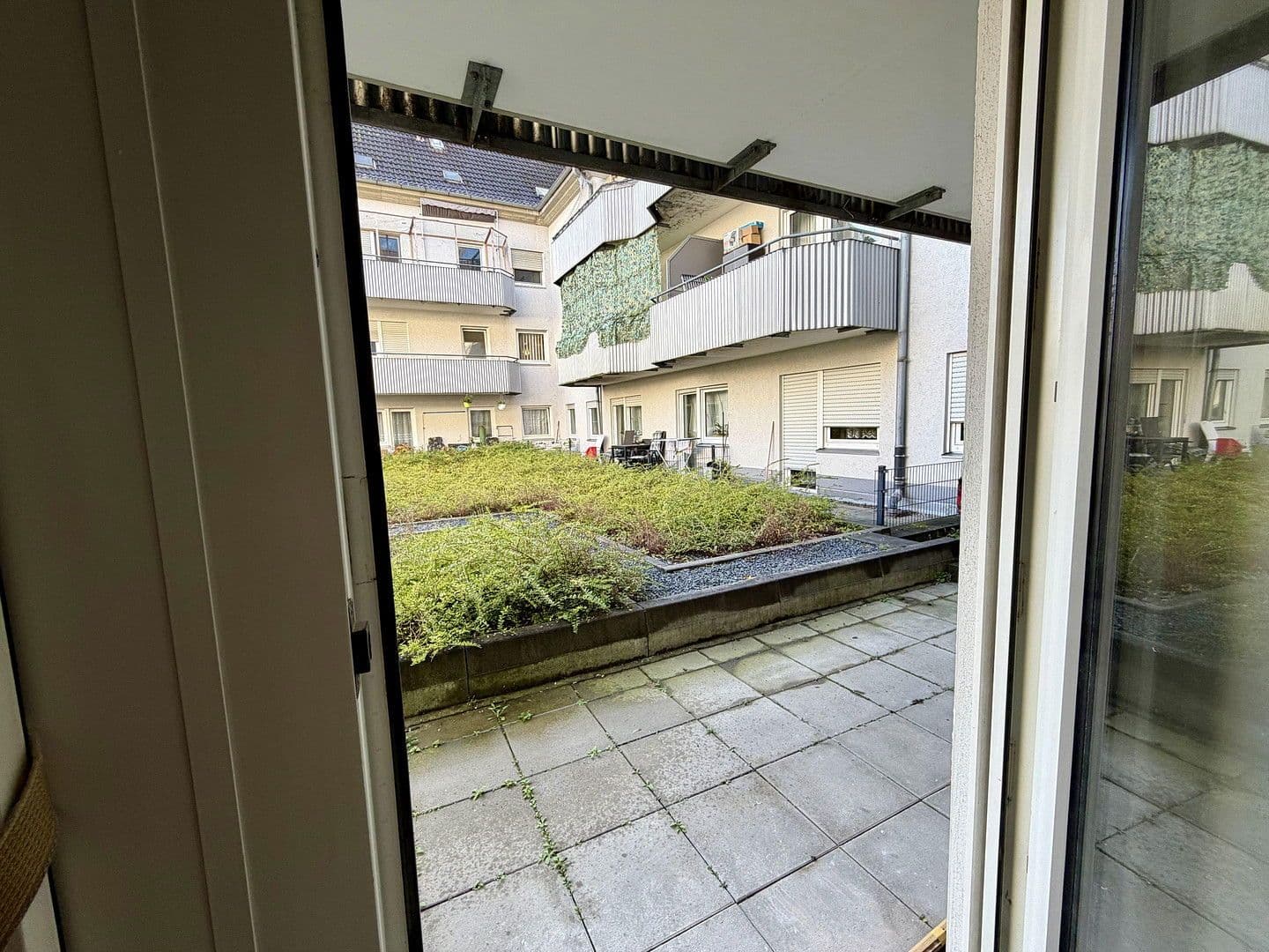 Pronájem bytu 3+1 70 m², Hardtstr. 36, Karlsruhe, Bádensko-Württembersko Pronájem bytu 3+1 70 m², Hardtstr. 36, Karlsruhe, Bádensko-Württembersko