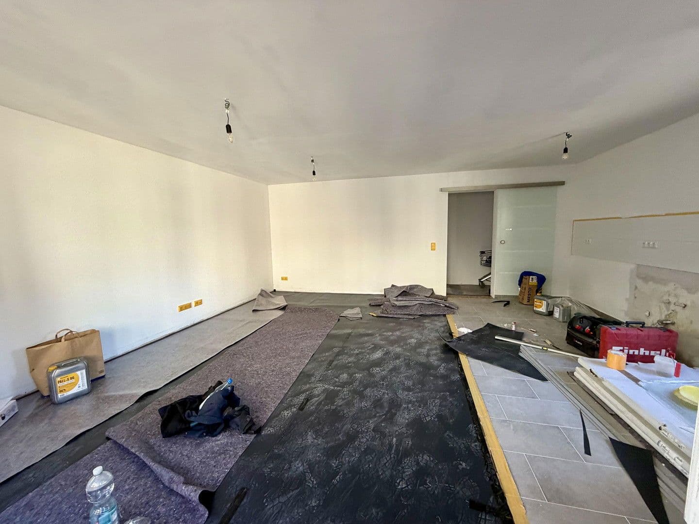 Pronájem bytu 3+1 70 m², Hardtstr. 36, Karlsruhe, Bádensko-Württembersko Pronájem bytu 3+1 70 m², Hardtstr. 36, Karlsruhe, Bádensko-Württembersko