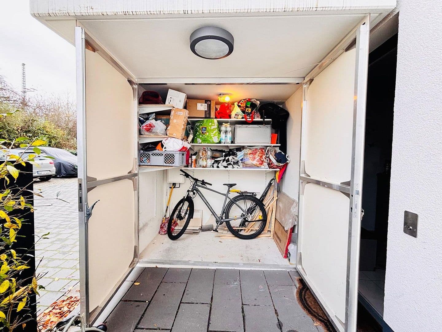 Prodej domu 146 m², pozemek 194 m², Erlangen, Bavorsko Prodej domu 146 m², pozemek 194 m², Erlangen, Bavorsko