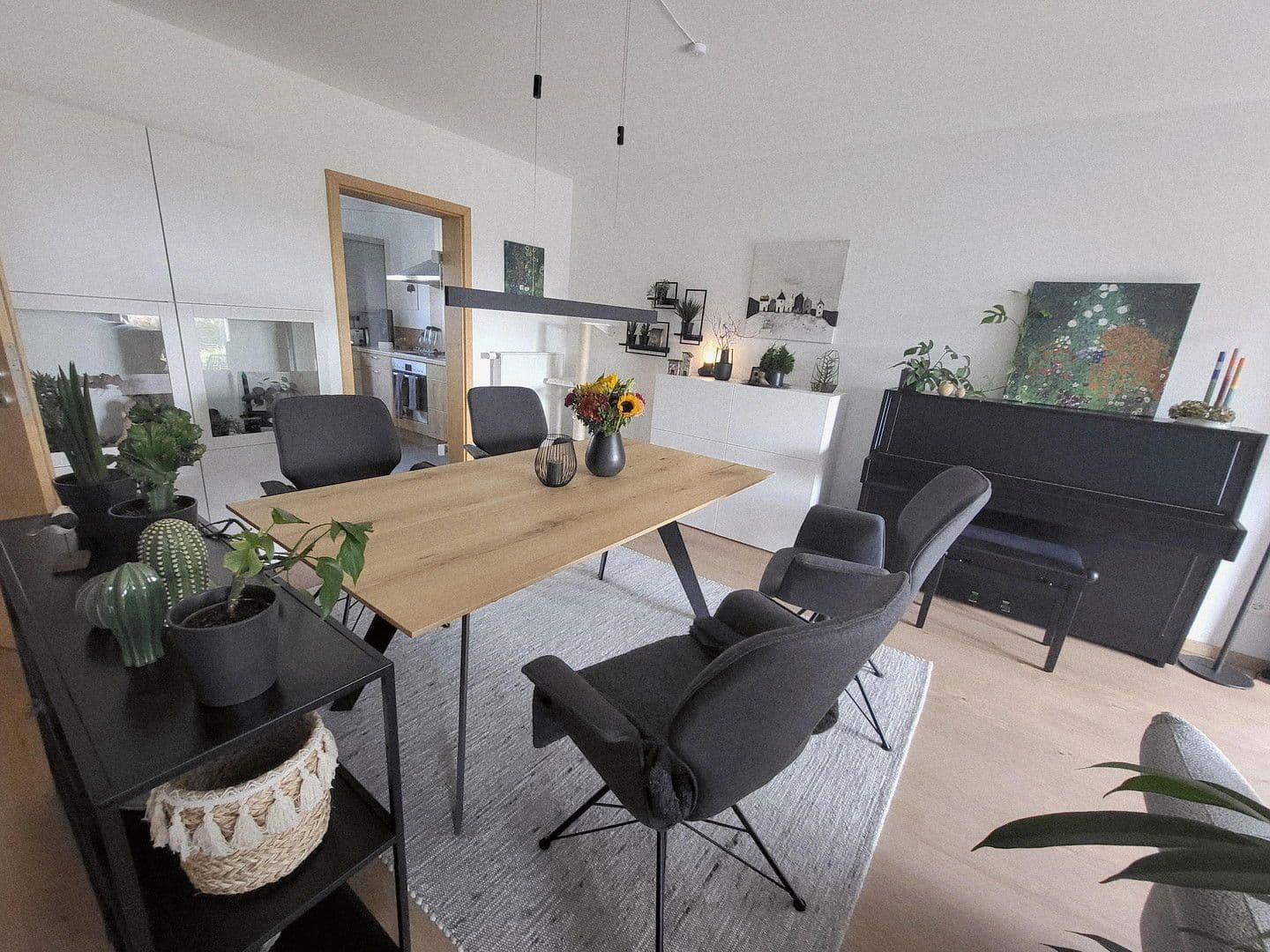 Prodej domu 120 m², pozemek 260 m², Ingolstadt, Bavorsko Prodej domu 120 m², pozemek 260 m², Ingolstadt, Bavorsko