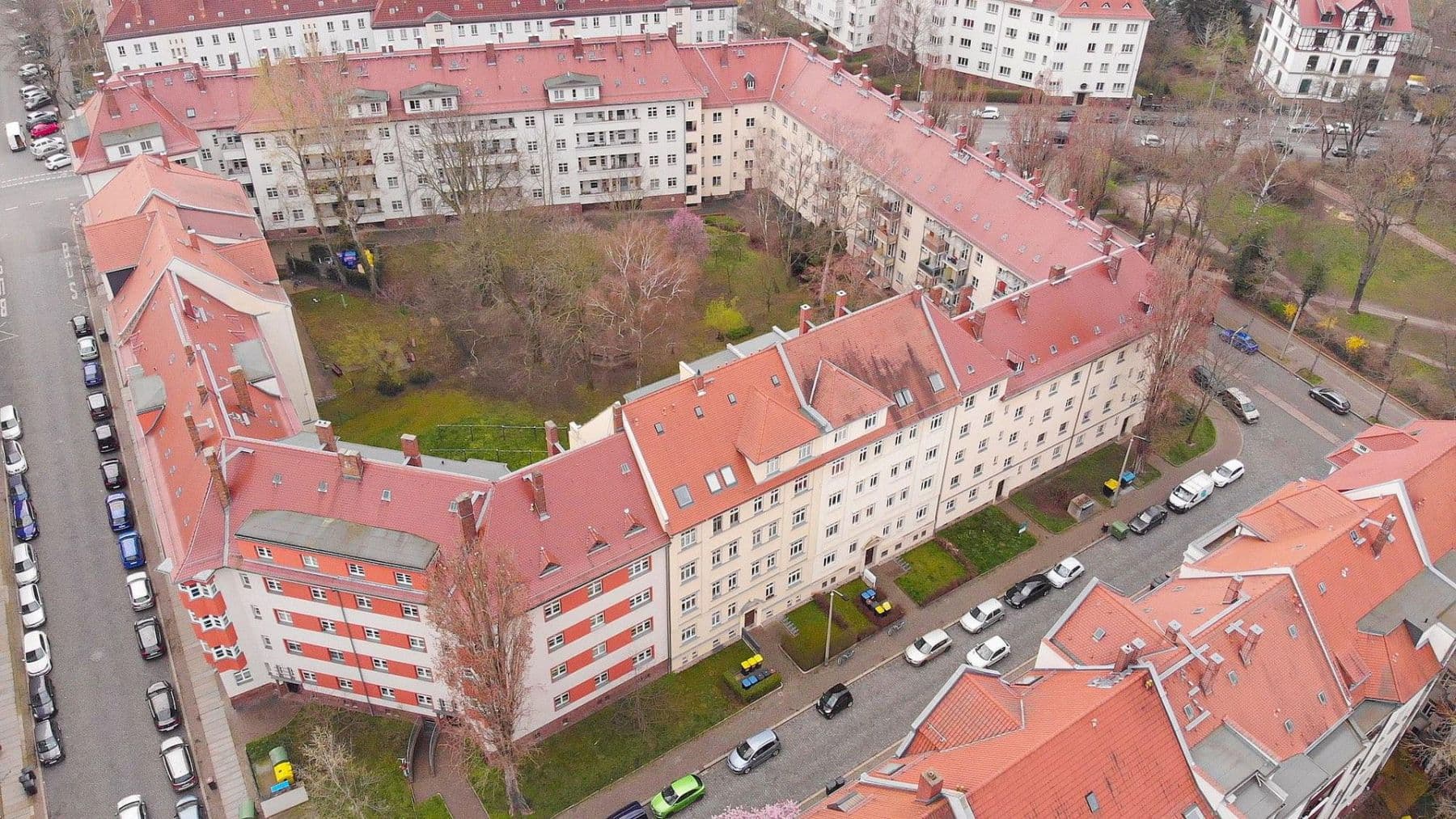 Pronájem bytu 3+1 70 m², Engelmannstraße 6, Leipzig, Sasko Pronájem bytu 3+1 70 m², Engelmannstraße 6, Leipzig, Sasko