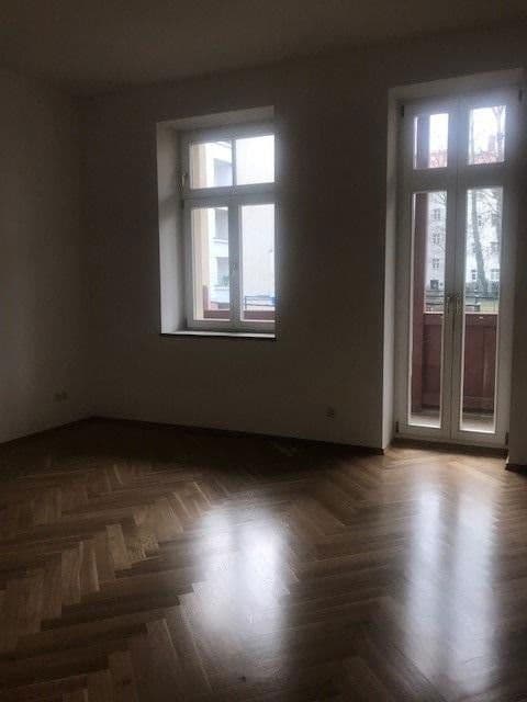 Pronájem bytu 3+1 70 m², Engelmannstraße 6, Leipzig, Sasko Pronájem bytu 3+1 70 m², Engelmannstraße 6, Leipzig, Sasko