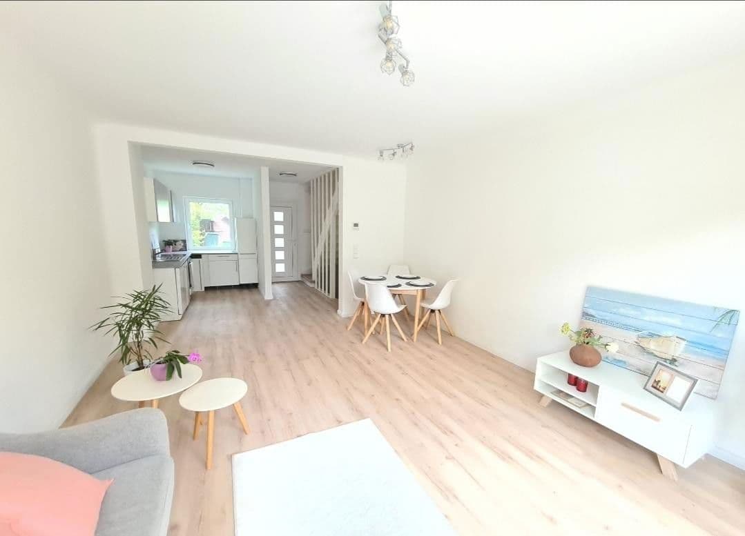 Prodej domu 110 m², pozemek 126 m², Elstorfer Ring, Hamburg, Hamburg Prodej domu 110 m², pozemek 126 m², Elstorfer Ring, Hamburg, Hamburg