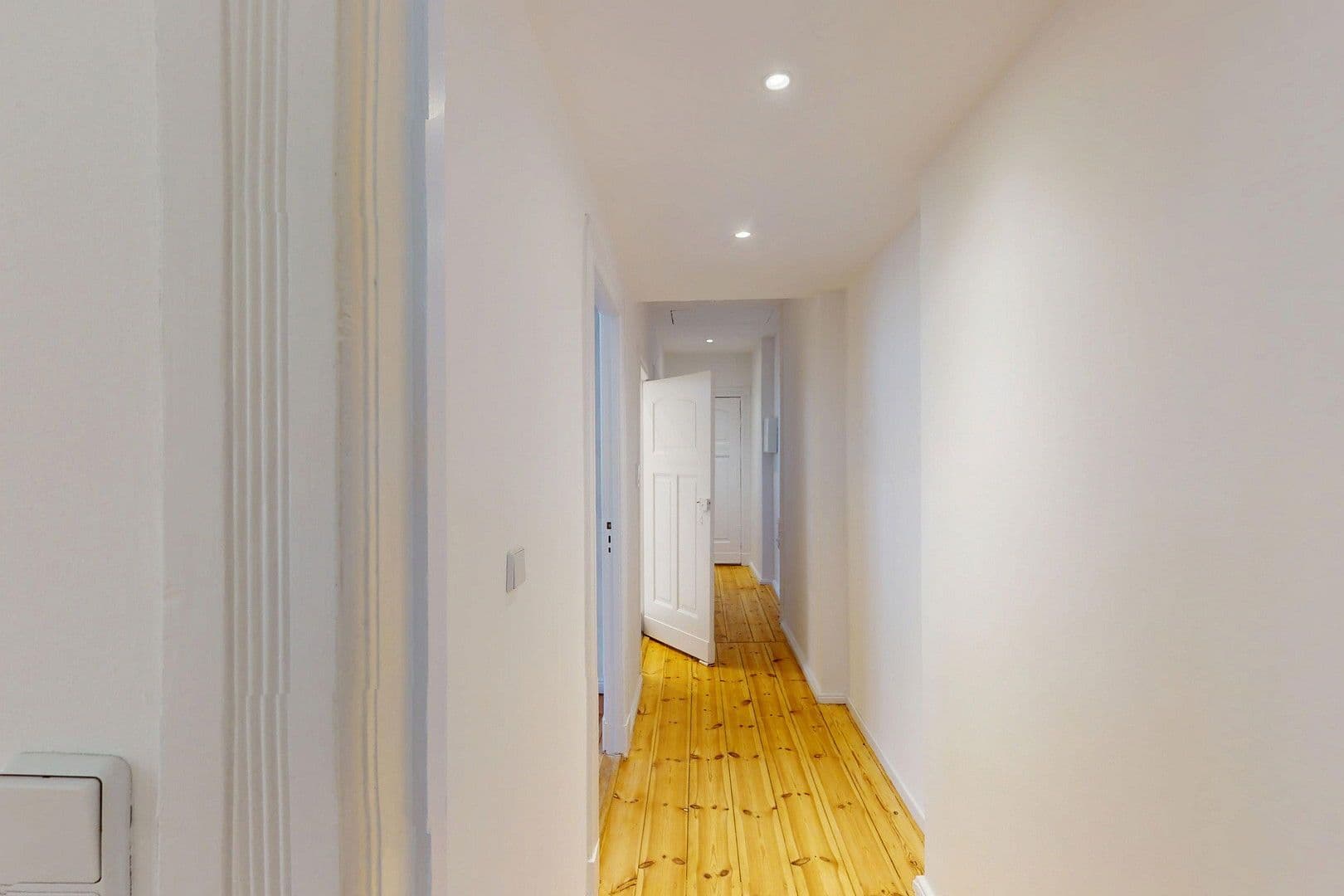 Prodej bytu 2+1 57 m², Berlin, Berlín Prodej bytu 2+1 57 m², Berlin, Berlín