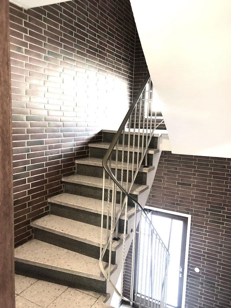 Prodej domu 183 m², pozemek 293 m², Mönchengladbach, Severní Porýní-Vestfálsko Prodej domu 183 m², pozemek 293 m², Mönchengladbach, Severní Porýní-Vestfálsko