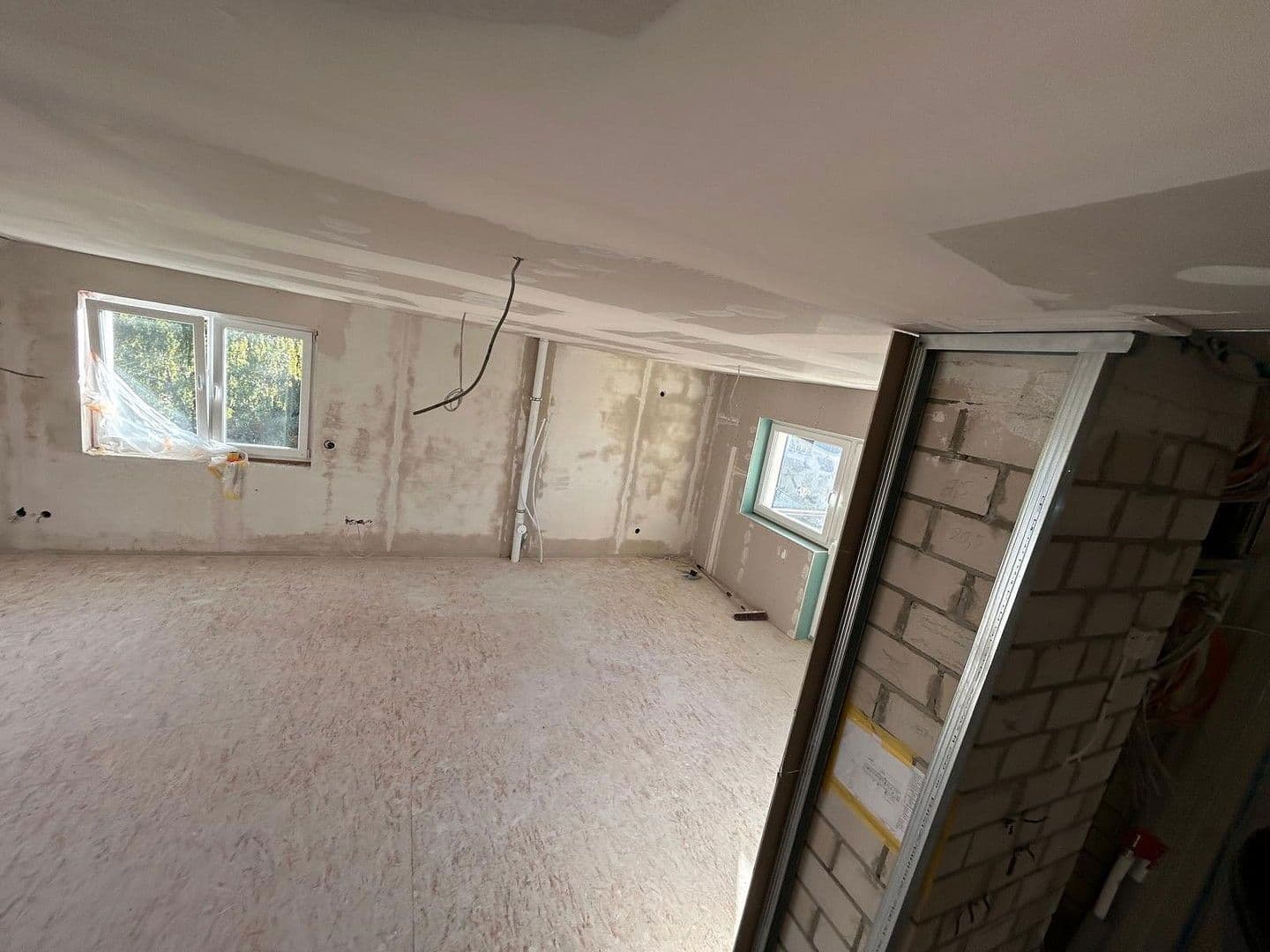 Pronájem bytu 2+1 145 m², Berlin, Berlín Pronájem bytu 2+1 145 m², Berlin, Berlín