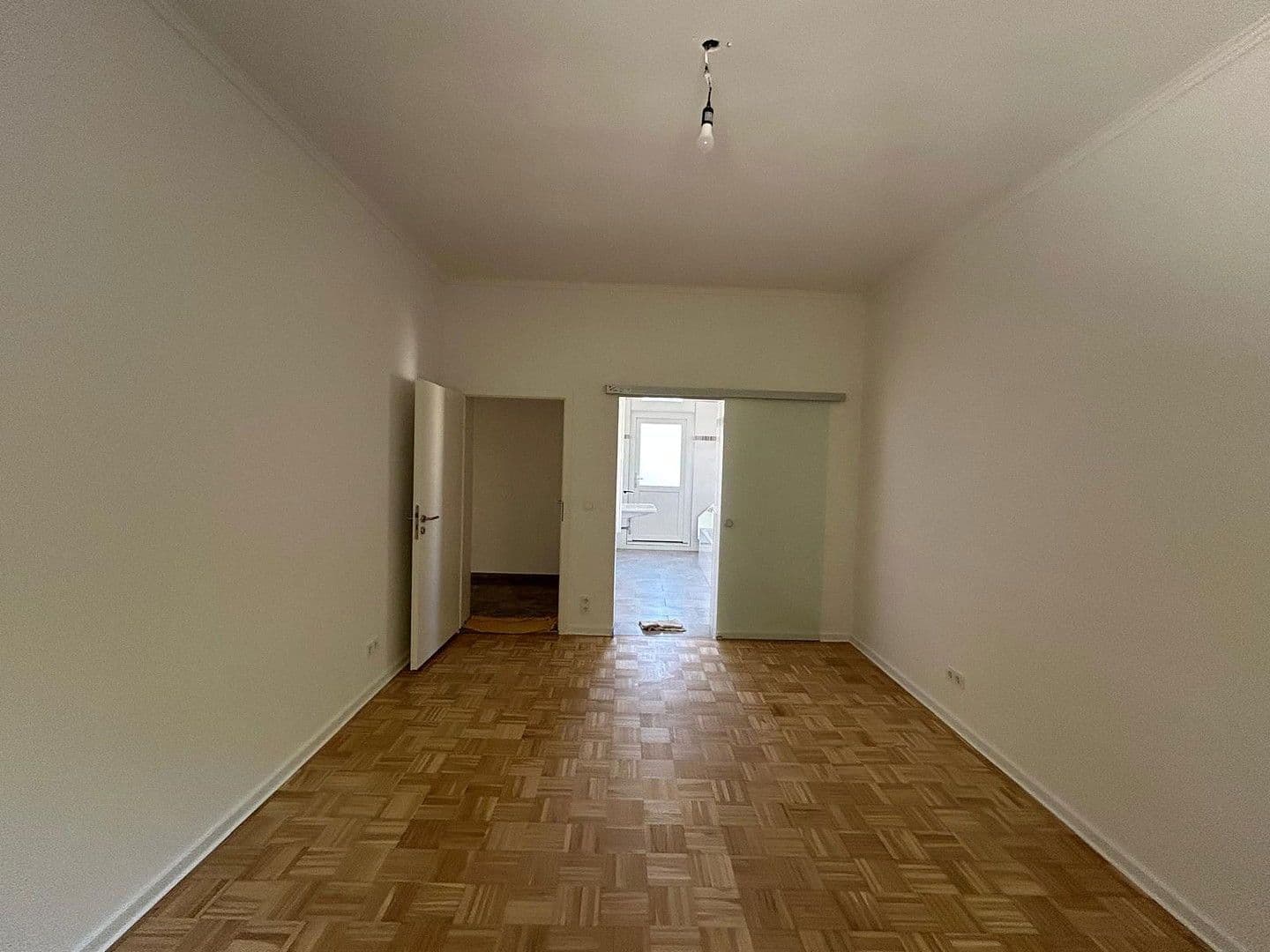 Pronájem bytu 3+1 100 m², Berlin, Berlín Pronájem bytu 3+1 100 m², Berlin, Berlín