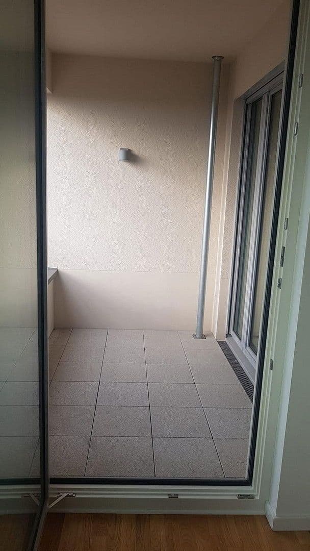 Pronájem bytu 2+1 58 m², Gabriele-Tergit-Promenade 21, Berlin, Berlín Pronájem bytu 2+1 58 m², Gabriele-Tergit-Promenade 21, Berlin, Berlín