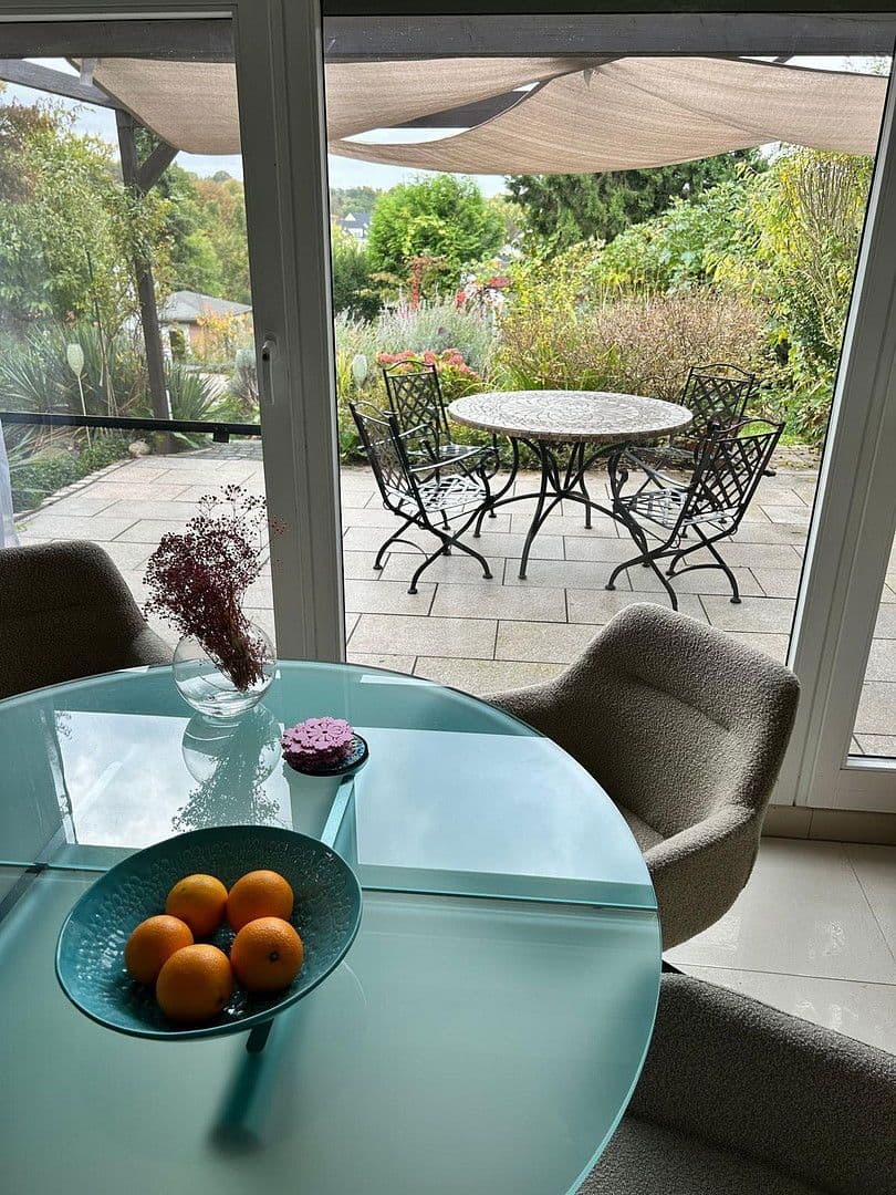 Prodej domu 161 m², pozemek 598 m², Essen, Severní Porýní-Vestfálsko Prodej domu 161 m², pozemek 598 m², Essen, Severní Porýní-Vestfálsko