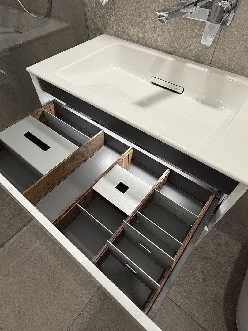 Pronájem bytu 2+1 68 m², Fürstenackerstraße 42, München - Solln, Bavorsko Pronájem bytu 2+1 68 m², Fürstenackerstraße 42, München - Solln, Bavorsko