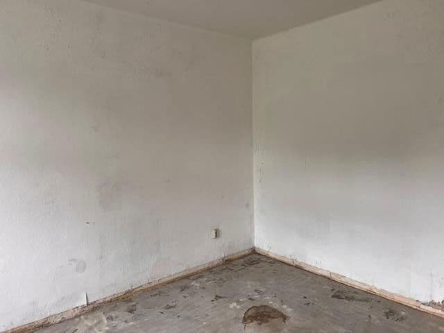 Prodej domu 120 m², pozemek 795 m², Falkenberg 12, Briesen (Mark), Braniborsko Prodej domu 120 m², pozemek 795 m², Falkenberg 12, Briesen (Mark), Braniborsko