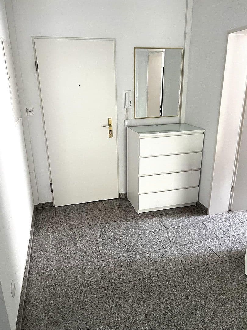 Prodej bytu 4+1 111 m², Moselstrasse , 9, Essen, Severní Porýní-Vestfálsko Prodej bytu 4+1 111 m², Moselstrasse , 9, Essen, Severní Porýní-Vestfálsko