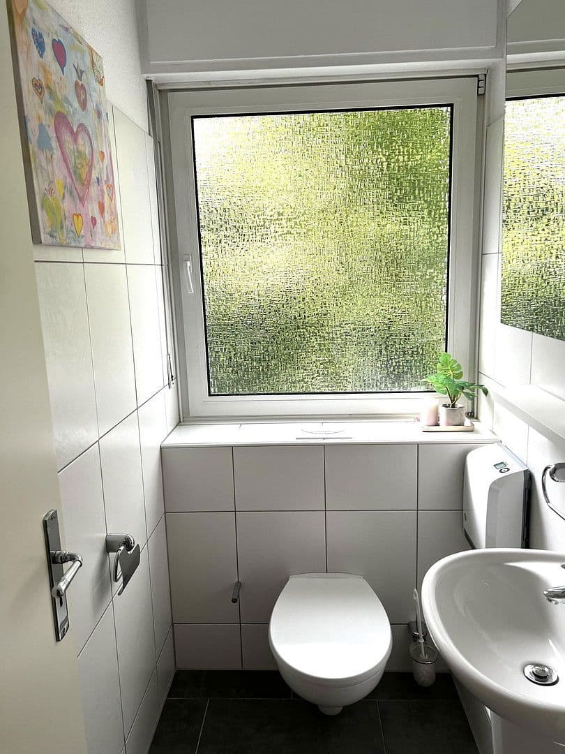 Prodej bytu 4+1 111 m², Moselstrasse , 9, Essen, Severní Porýní-Vestfálsko Prodej bytu 4+1 111 m², Moselstrasse , 9, Essen, Severní Porýní-Vestfálsko