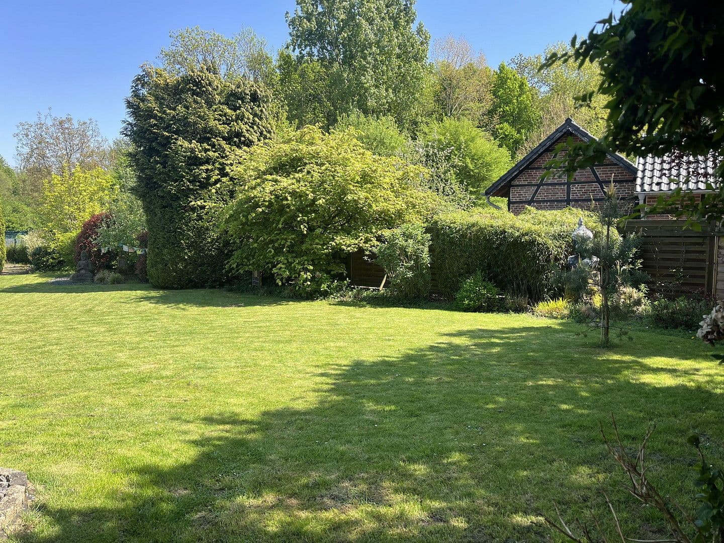 Prodej domu 280 m², pozemek 709 m², Korschenbroich, Severní Porýní-Vestfálsko Prodej domu 280 m², pozemek 709 m², Korschenbroich, Severní Porýní-Vestfálsko