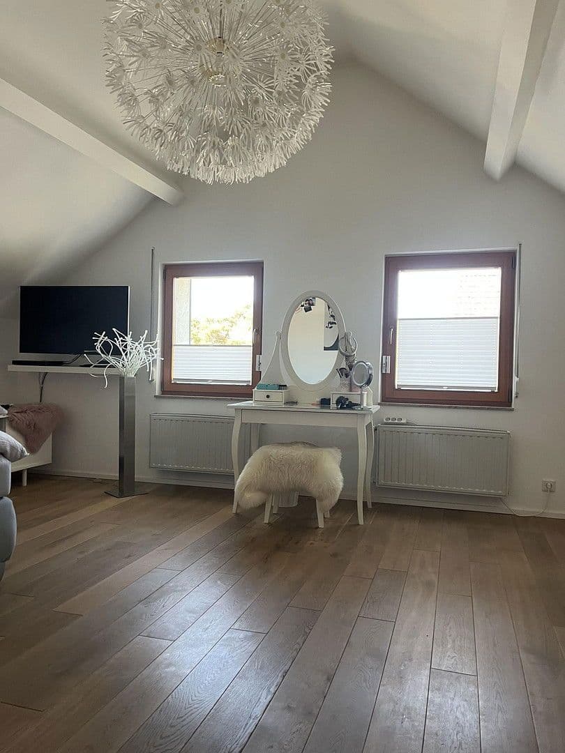 Prodej domu 280 m², pozemek 709 m², Korschenbroich, Severní Porýní-Vestfálsko Prodej domu 280 m², pozemek 709 m², Korschenbroich, Severní Porýní-Vestfálsko