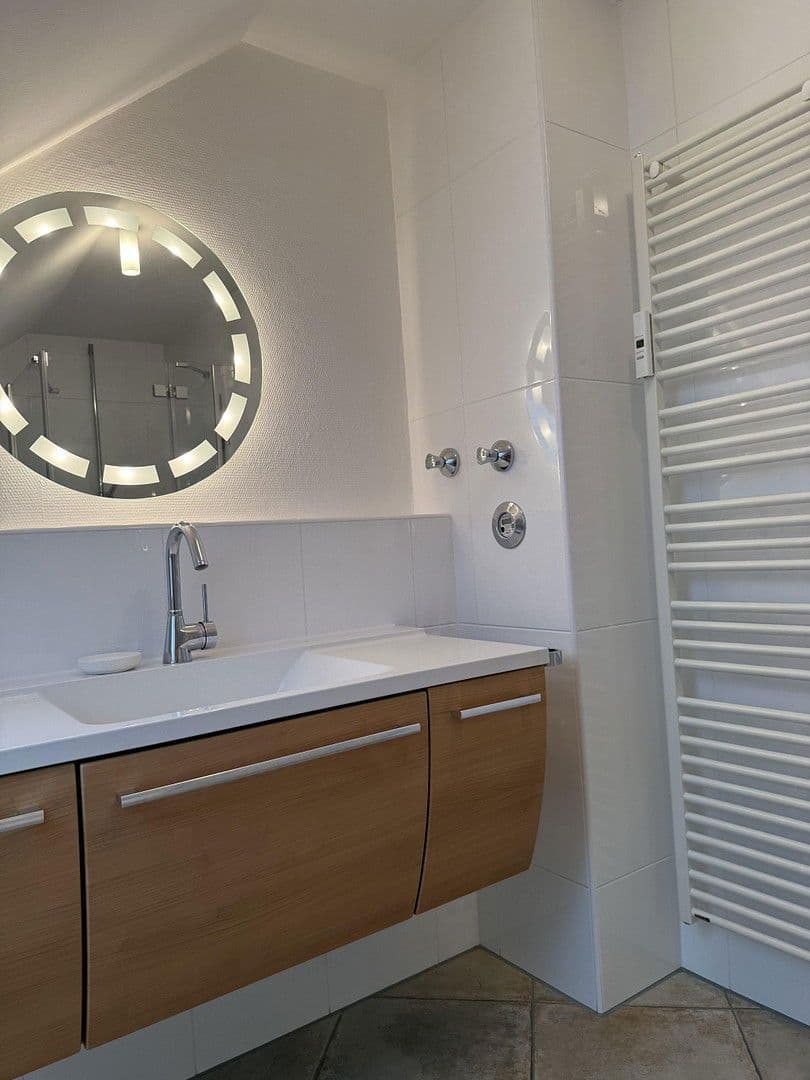 Pronájem bytu 3+1 100 m², Halevistr. 29, Fürth, Bavorsko Pronájem bytu 3+1 100 m², Halevistr. 29, Fürth, Bavorsko