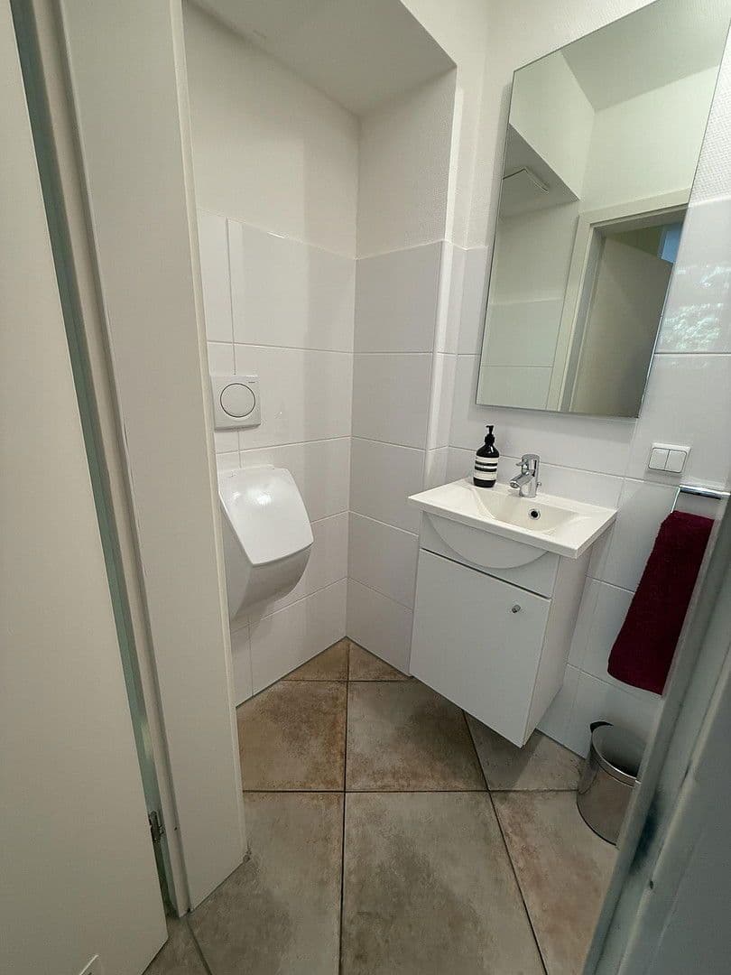 Pronájem bytu 3+1 100 m², Halevistr. 29, Fürth, Bavorsko Pronájem bytu 3+1 100 m², Halevistr. 29, Fürth, Bavorsko