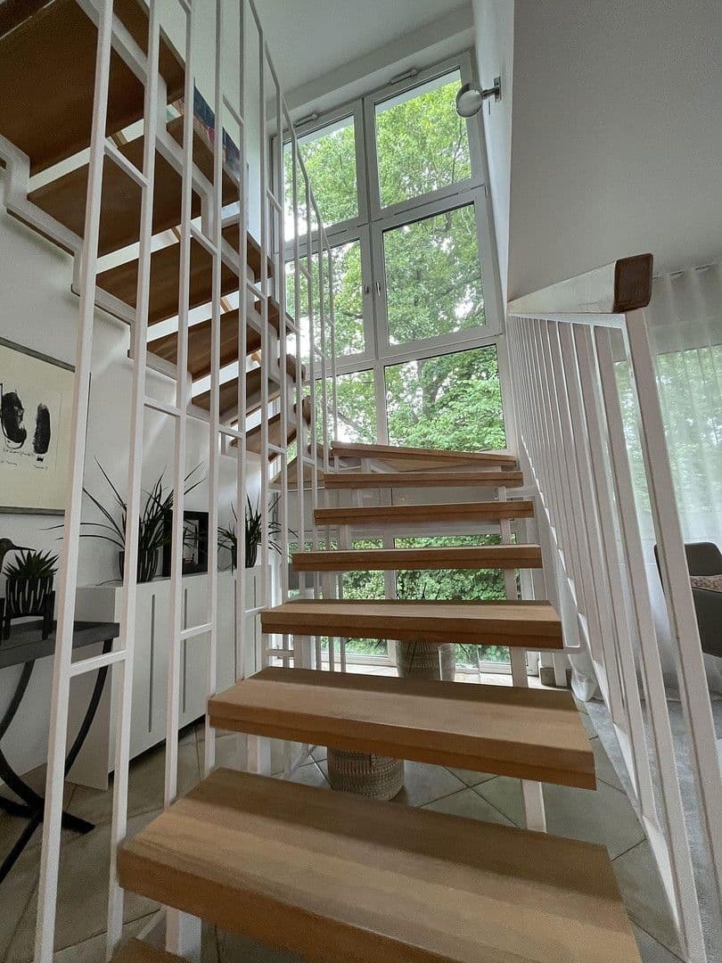 Pronájem bytu 3+1 100 m², Halevistr. 29, Fürth, Bavorsko Pronájem bytu 3+1 100 m², Halevistr. 29, Fürth, Bavorsko