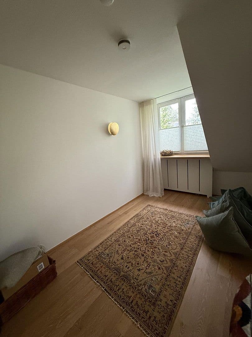 Pronájem bytu 3+1 100 m², Halevistr. 29, Fürth, Bavorsko Pronájem bytu 3+1 100 m², Halevistr. 29, Fürth, Bavorsko