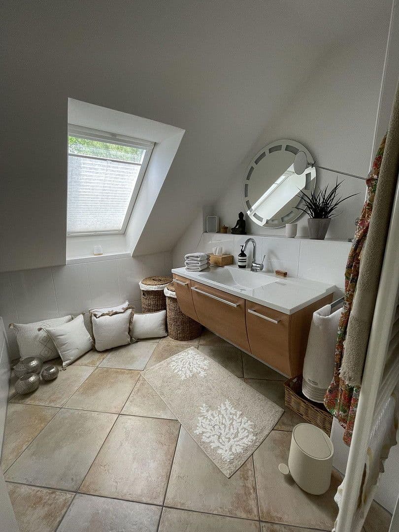 Pronájem bytu 3+1 100 m², Halevistr. 29, Fürth, Bavorsko Pronájem bytu 3+1 100 m², Halevistr. 29, Fürth, Bavorsko