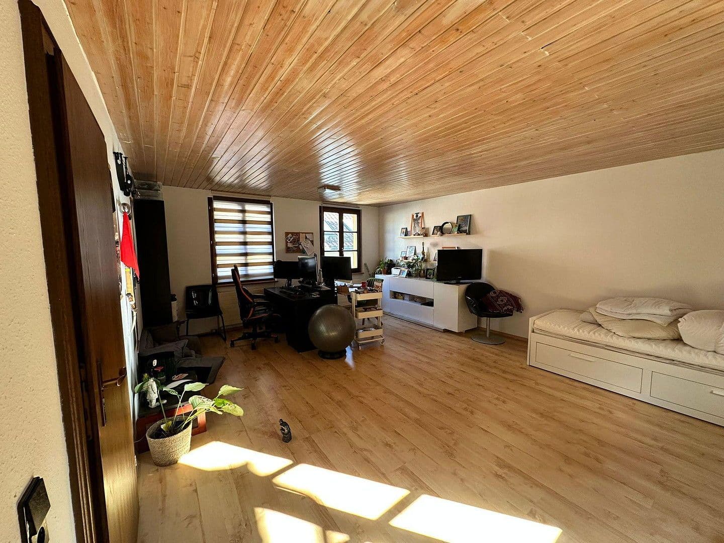 Pronájem bytu 3+kk 145 m², Stockach, Bádensko-Württembersko Pronájem bytu 3+kk 145 m², Stockach, Bádensko-Württembersko