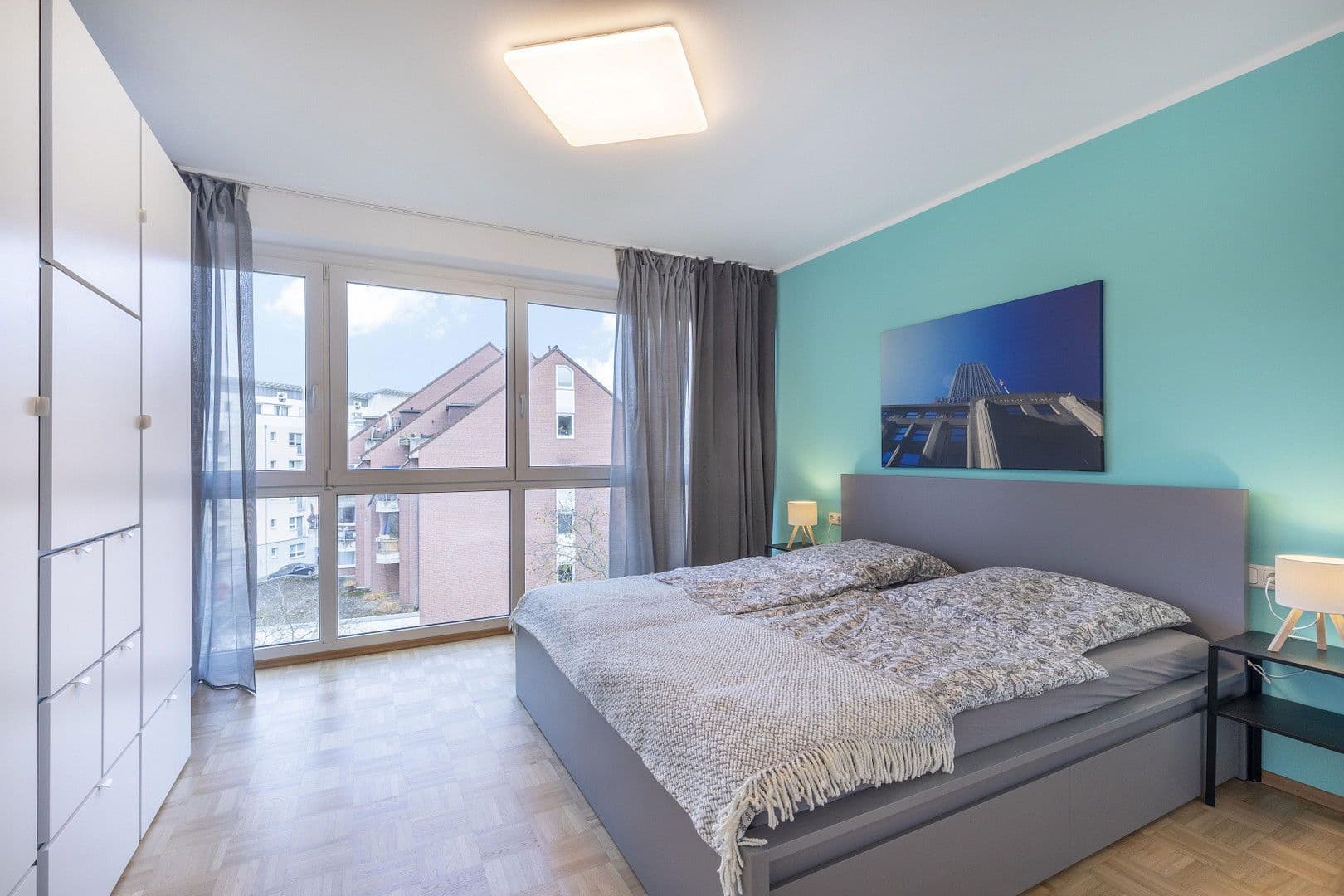 Prodej bytu 2+1 83 m², Neusserstr. 388, Köln, Severní Porýní-Vestfálsko Prodej bytu 2+1 83 m², Neusserstr. 388, Köln, Severní Porýní-Vestfálsko