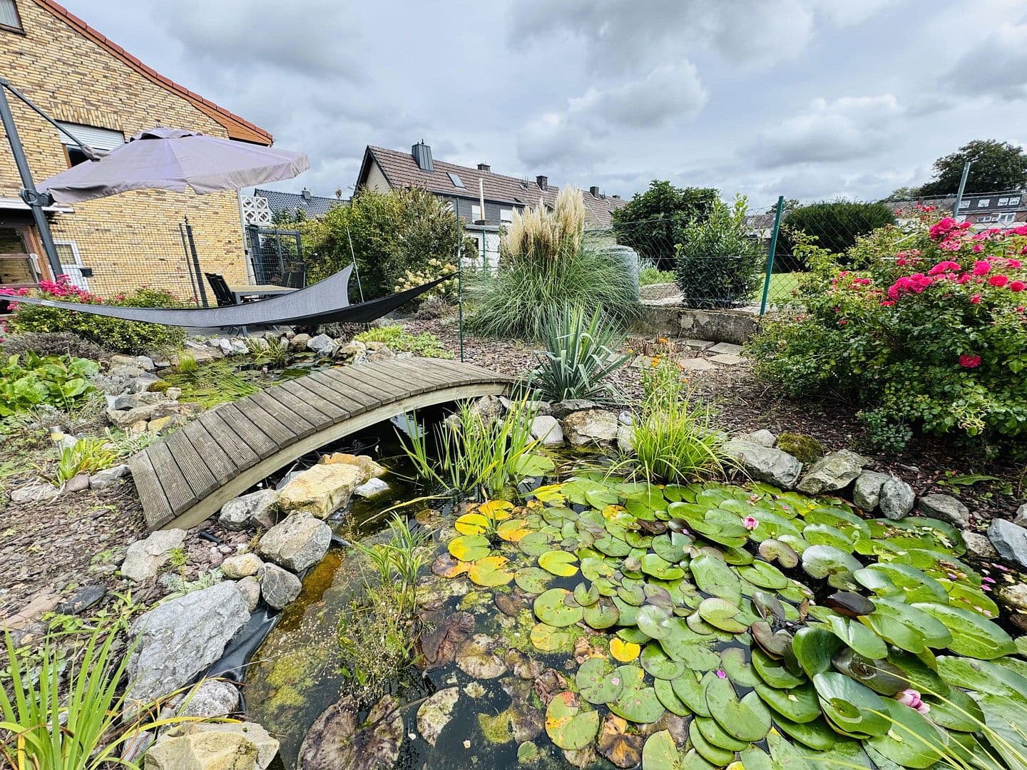 Prodej domu 182 m², pozemek 757 m², Aldenhoven, Severní Porýní-Vestfálsko Prodej domu 182 m², pozemek 757 m², Aldenhoven, Severní Porýní-Vestfálsko