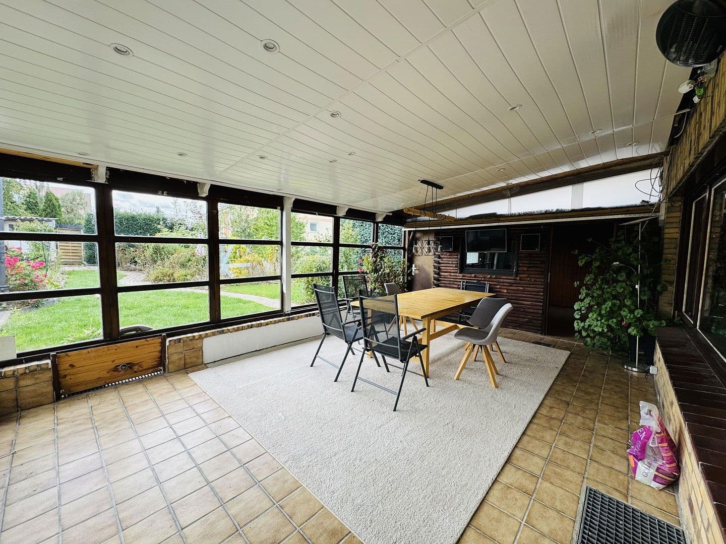 Prodej domu 182 m², pozemek 757 m², Aldenhoven, Severní Porýní-Vestfálsko Prodej domu 182 m², pozemek 757 m², Aldenhoven, Severní Porýní-Vestfálsko